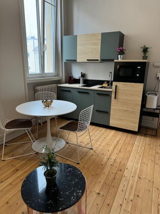 Апартаменты Oslo, Hyper Centre, Proche Gare, Marche Boulingrin Реймс Экстерьер фото